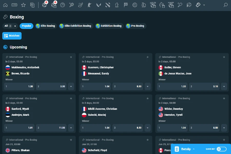 Uma captura de tela do lobby de apostas em boxe com criptomoedas da CoinPoker, mostrando vários eventos e mercados de apostas para apostas ao vivo ou futuras.